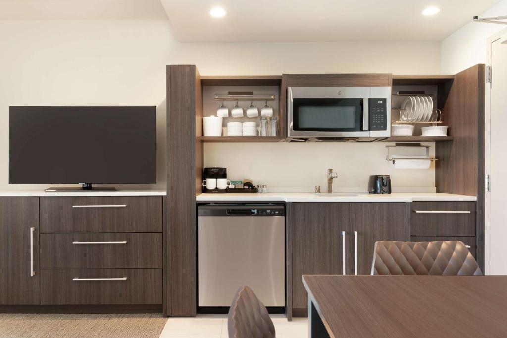 Home2 Suites By Hilton Woodland Hills Los Angeles Dış mekan fotoğraf