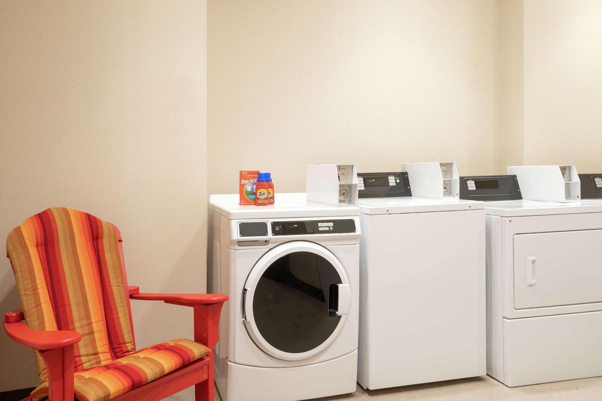 Home2 Suites By Hilton Woodland Hills Los Angeles Dış mekan fotoğraf