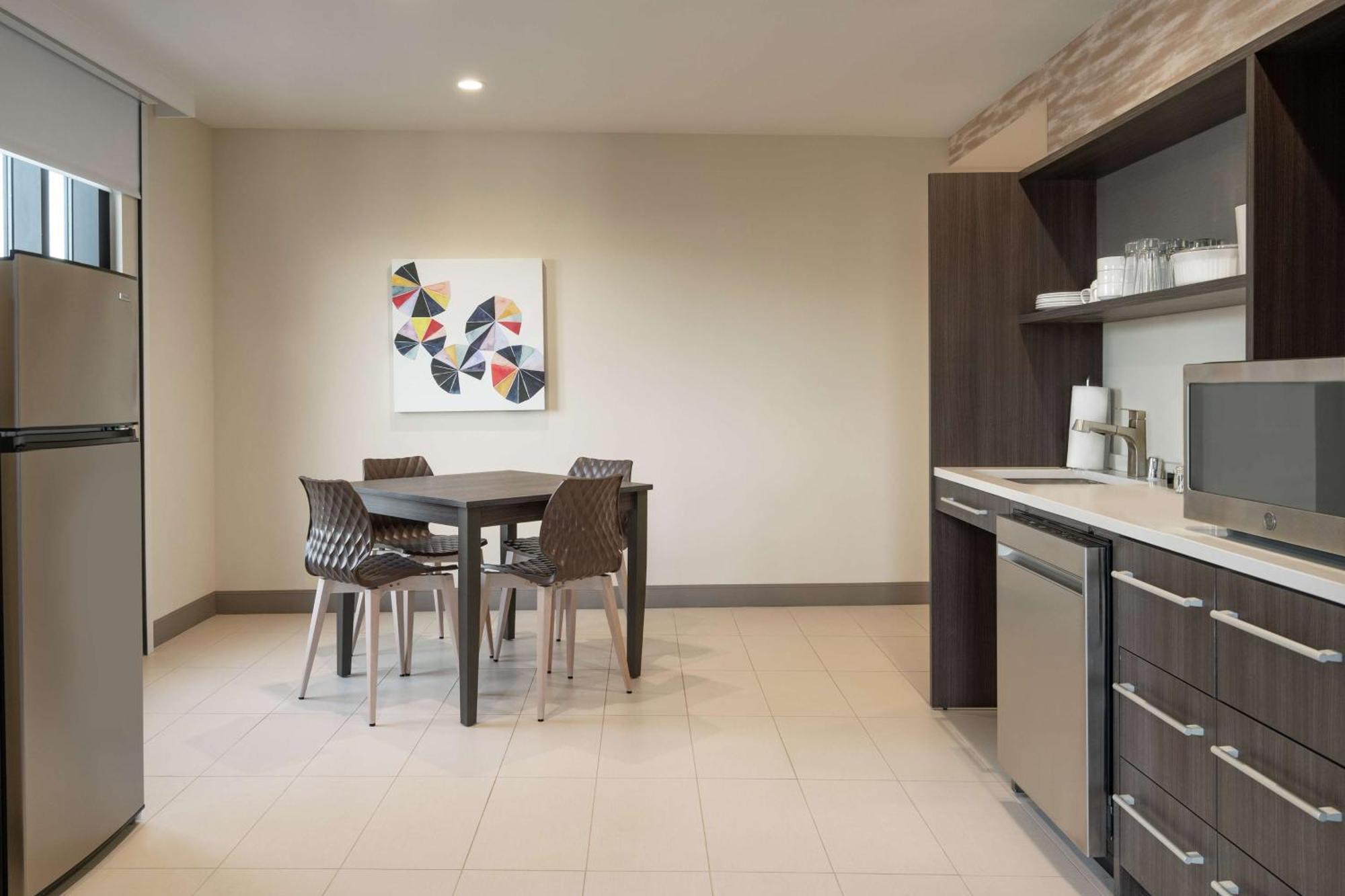 Home2 Suites By Hilton Woodland Hills Los Angeles Dış mekan fotoğraf